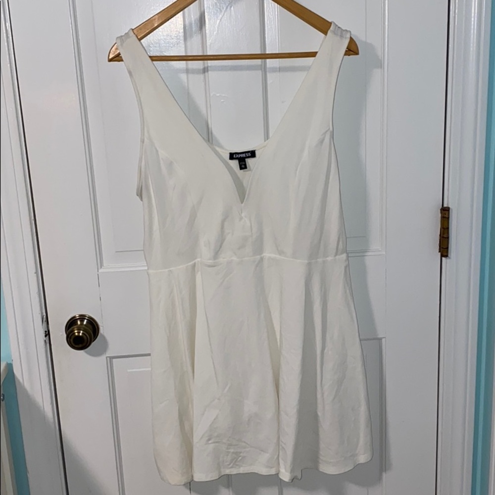 Express White V-Neck Skort Dress, Size: XL